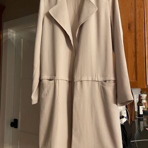 Leith Open-Front Trench Coat in Light Beige